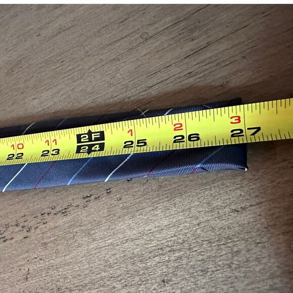 Yves Saint Laurent necktie Tie Gray diagonal stripe Logo 3 x54 silk Preppy - Picture 5 of 5